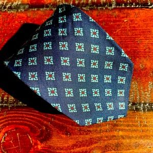 Robert Talbott The Ascot Shop La Jolla Medallion Neat All silk neck tie ~